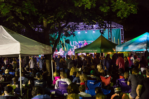 UNT stage